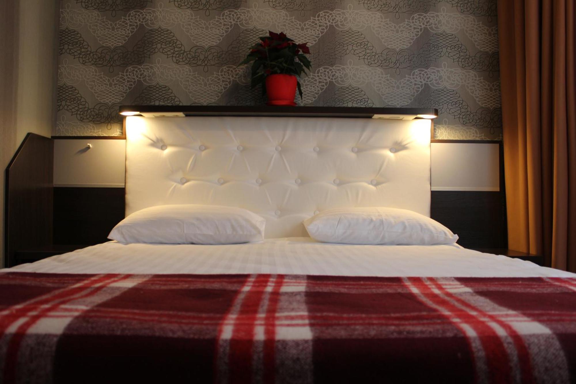 Kiev 365 Park Hotel Sofiivska Borshchahivka ห้อง รูปภาพ